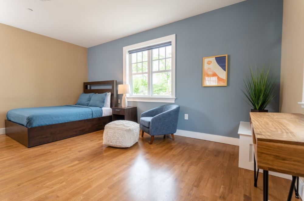 Sunrise Detox Center Long Island bedroom